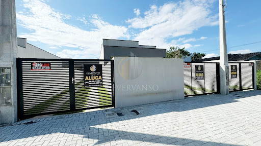Casa em Piçarras, Guaratuba: 2 Dormitórios e Suíte