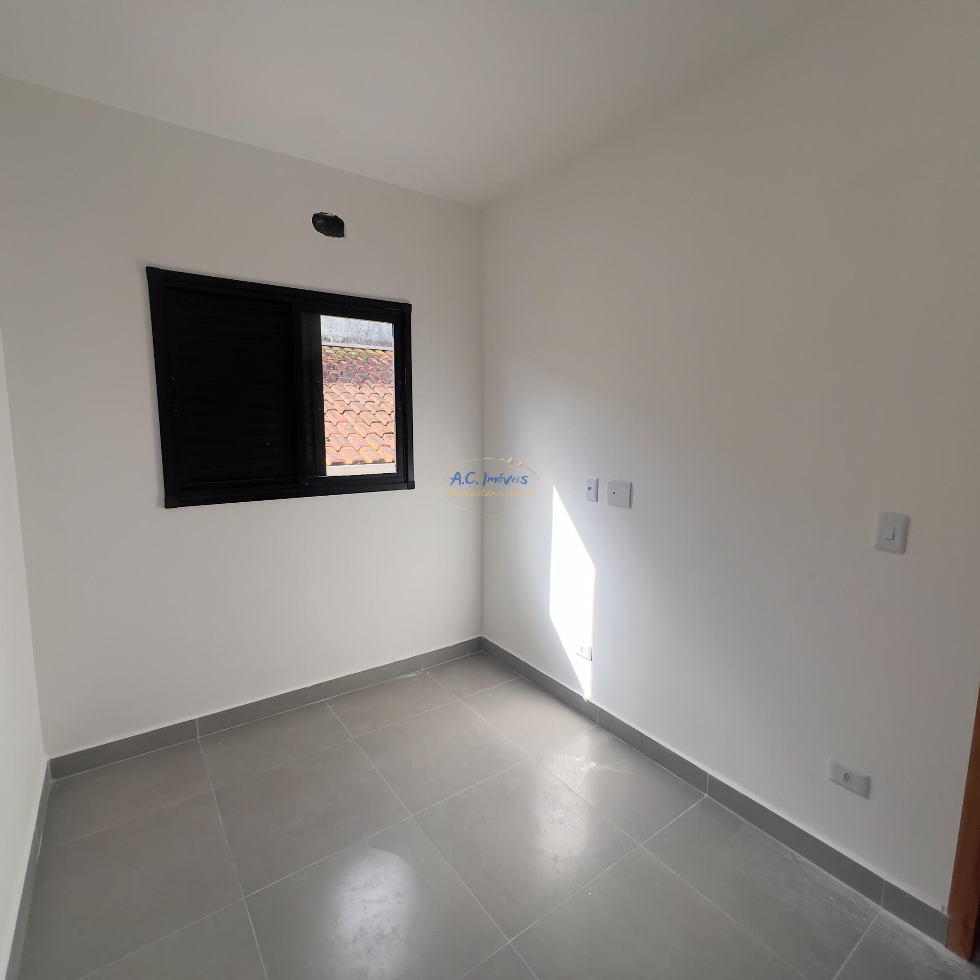 Casa à venda com 2 quartos, 2 banheiros, 1 vaga e 55m² no Jardim Imperador, Praia Grande (SP) — foto 18 de 18