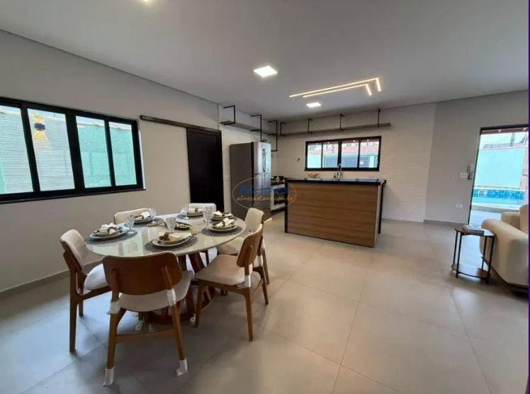 Casa à venda com 3 quartos, 3 suítes, 5 vagas e 138m² no Balneario Flórida, Praia Grande (SP) — foto 22 de 30