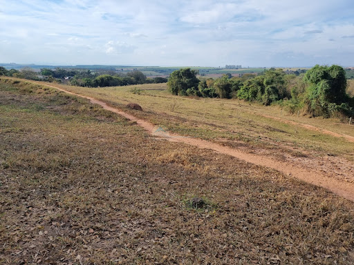 Sítio a venda em Casa Branca SP