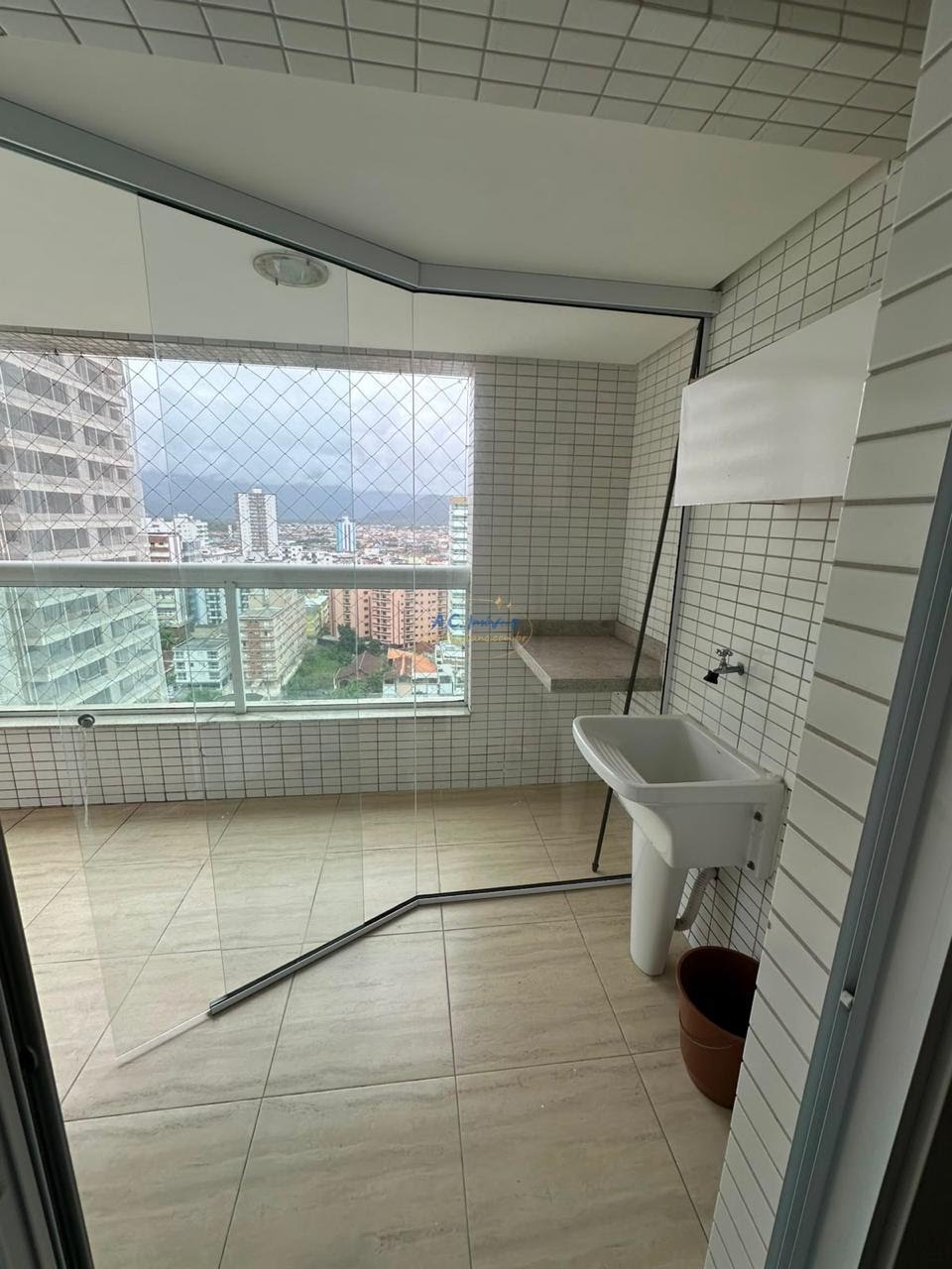 Apartamento à venda com 2 quartos, 1 suíte, 1 vaga e 77m² no Vila Caiçara, Praia Grande (SP) — foto 2 de 27
