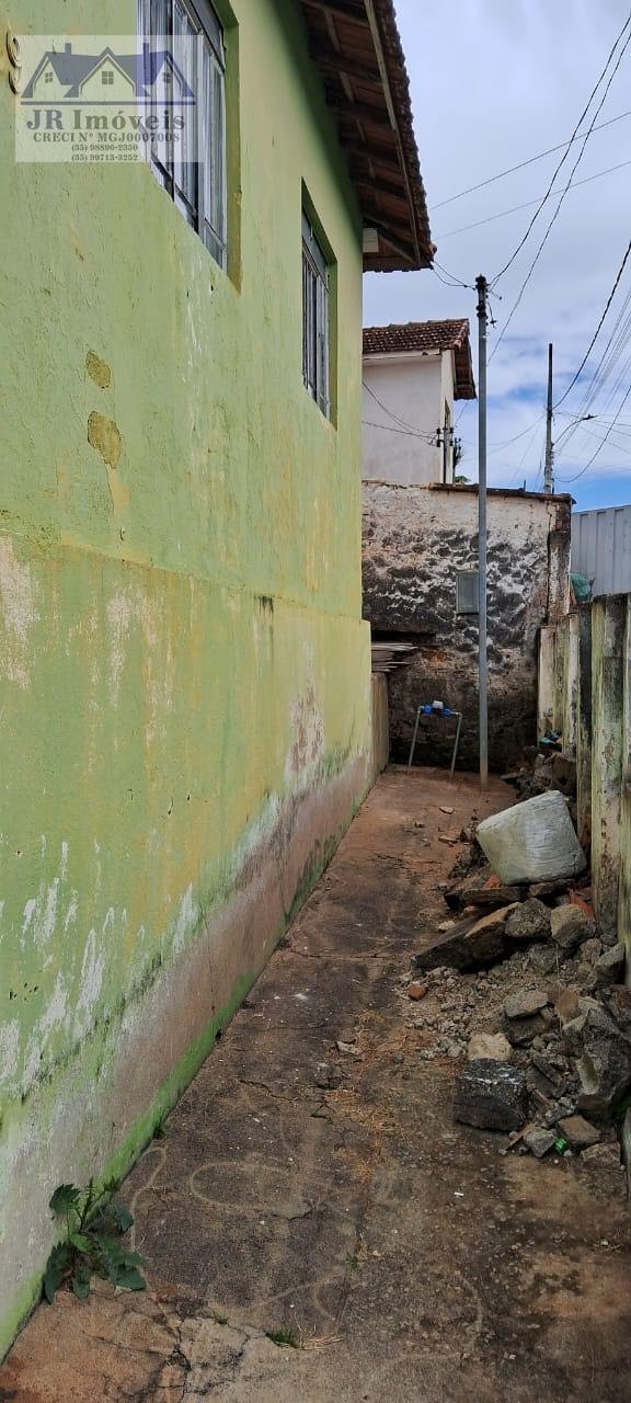 Casa à venda com 2 quartos e 1 banheiro no Bairro Santa Barbara, Piranguinho (MG) — foto 6 de 20