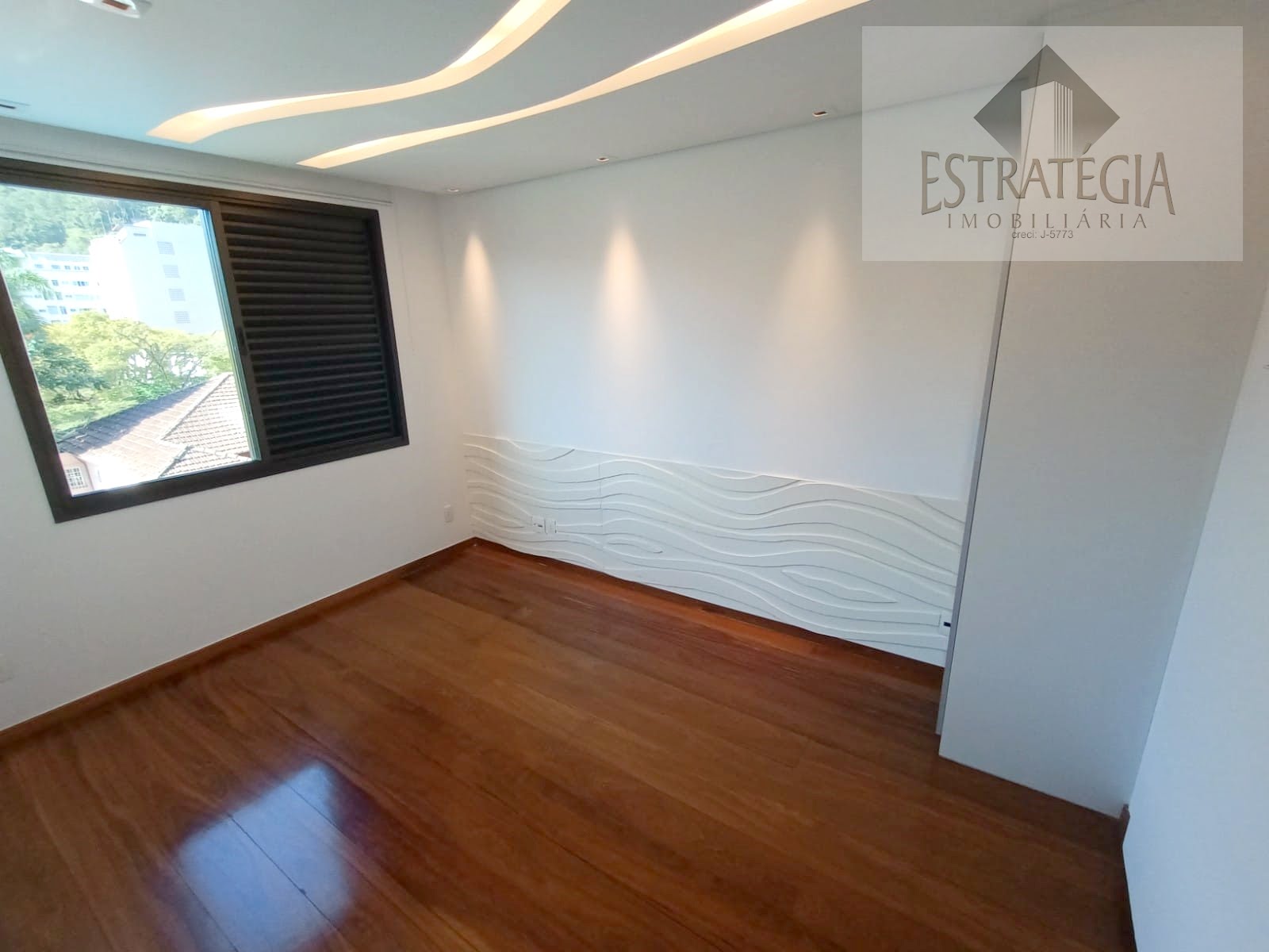 Apartamento à venda com 4 quartos, 2 suítes, 3 vagas e 250m² no Centro, Petrópolis (RJ) — foto 18 de 30
