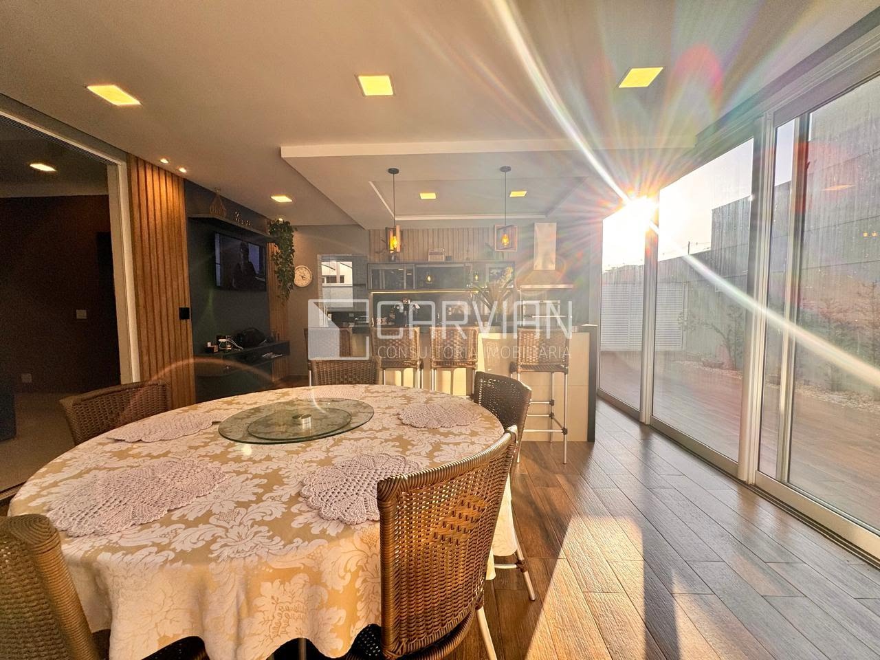 Casa à venda com 3 suítes e 300m² no Condomínio Quinta da Boa Vista, Ribeirão Preto (SP) — foto 19 de 30