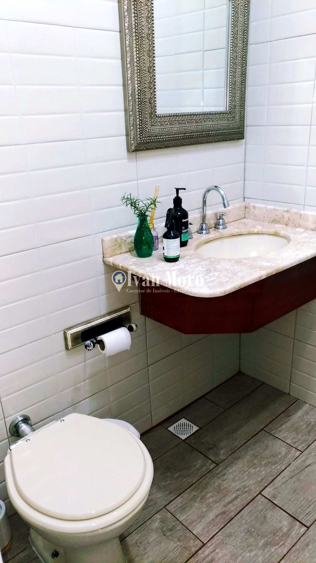 Casa para alugar com 4 quartos, 4 suítes e 250m² no Daniela, Florianópolis (SC) — foto 9 de 30