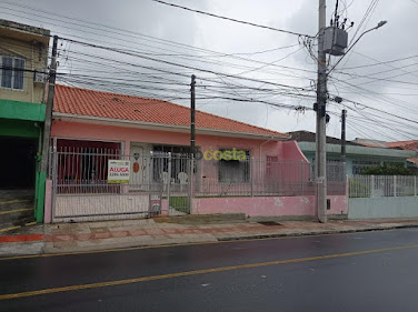 Casa com 4 dormitórios em Areias - São José, SC