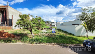 Terreno à Venda em Residencial Portugal II - Adamantina SP 