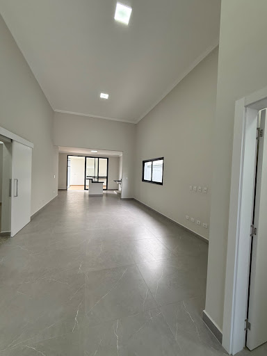 Casa nova no Residencial OuroVille  -  Taubaté