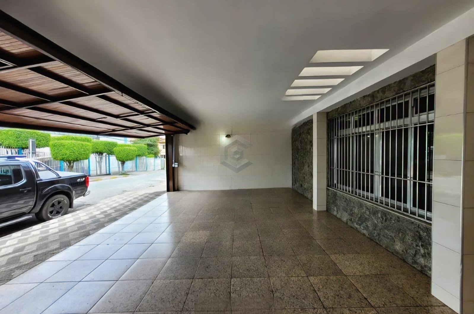 Casa à venda com 3 quartos, 1 suíte, 3 vagas e 228m² no Vila Moinho Velho, São Paulo (SP) — foto 2 de 30