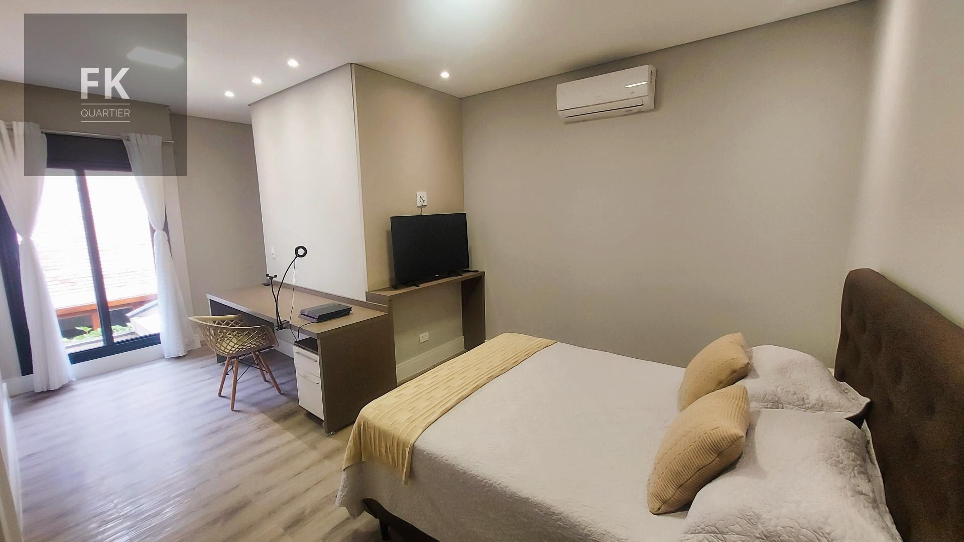 Casa à venda com 5 quartos, 5 suítes, 6 vagas e 583m² no Alphaville Residencial Um, Barueri (SP) — foto 29 de 30