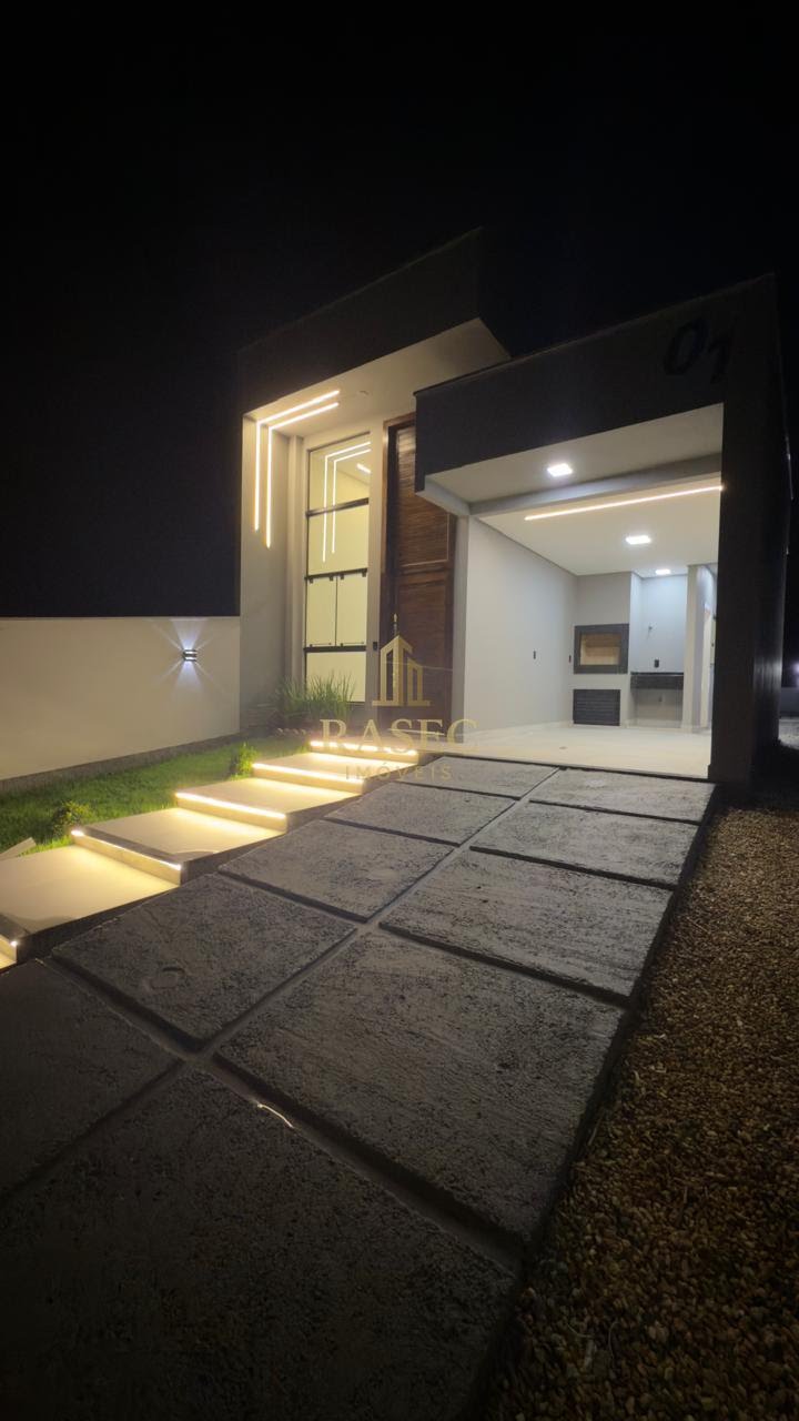 Casa à venda com 3 quartos, 1 suíte, 2 vagas e 109m² no São João, Brusque (SC) — foto 2 de 13