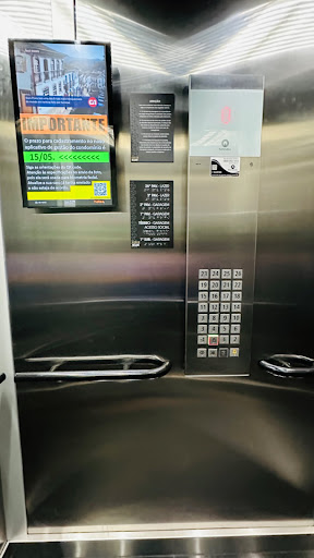 Apartamento em Santa Ifigênia - São Paulo, SP