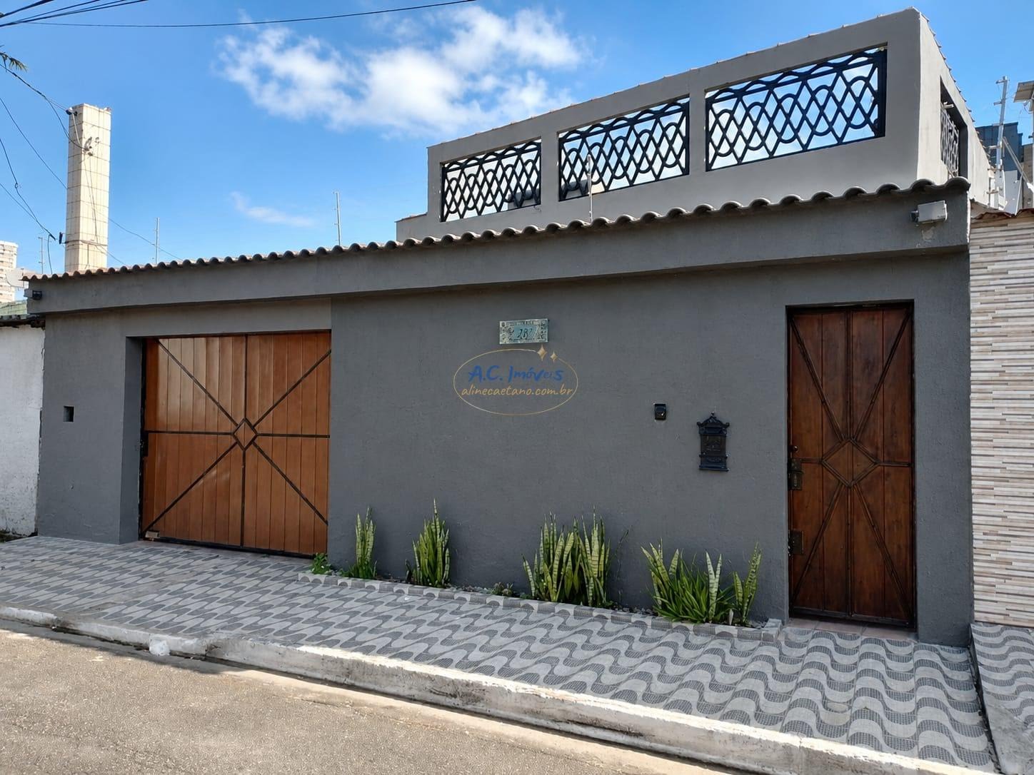 Casa à venda com 3 quartos, 1 suíte, 3 vagas e 190m² no Guilhermina, Praia Grande (SP) — foto 3 de 30
