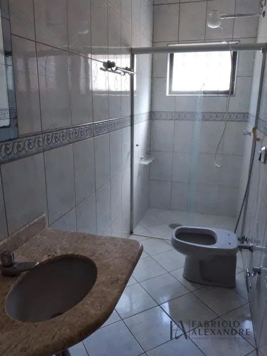 Casa à venda com 3 quartos, 3 suítes, 4 vagas e 226m² no Jardim Tarraf II, São José do Rio Preto (SP) — foto 8 de 10