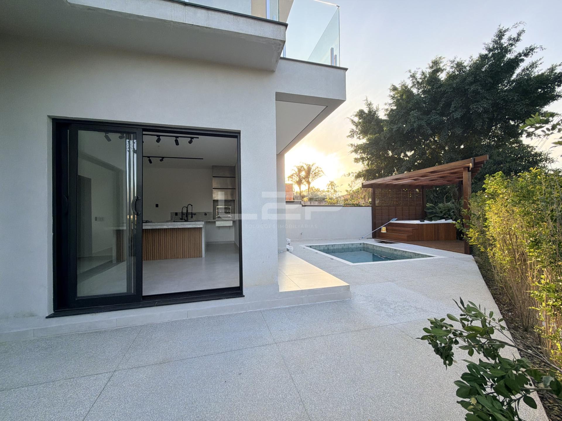 Casa à venda com 4 quartos, 3 suítes, 4 vagas e 384m² no Jacaré, Cabreúva (SP) — foto 14 de 30