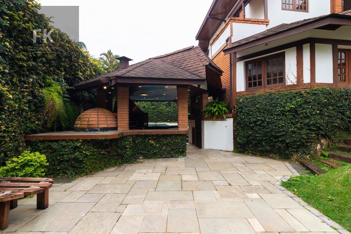 Casa para alugar com 4 quartos, 4 suítes, 5 vagas e 525m² no Alphaville, Santana de Parnaíba (SP) — foto 12 de 30