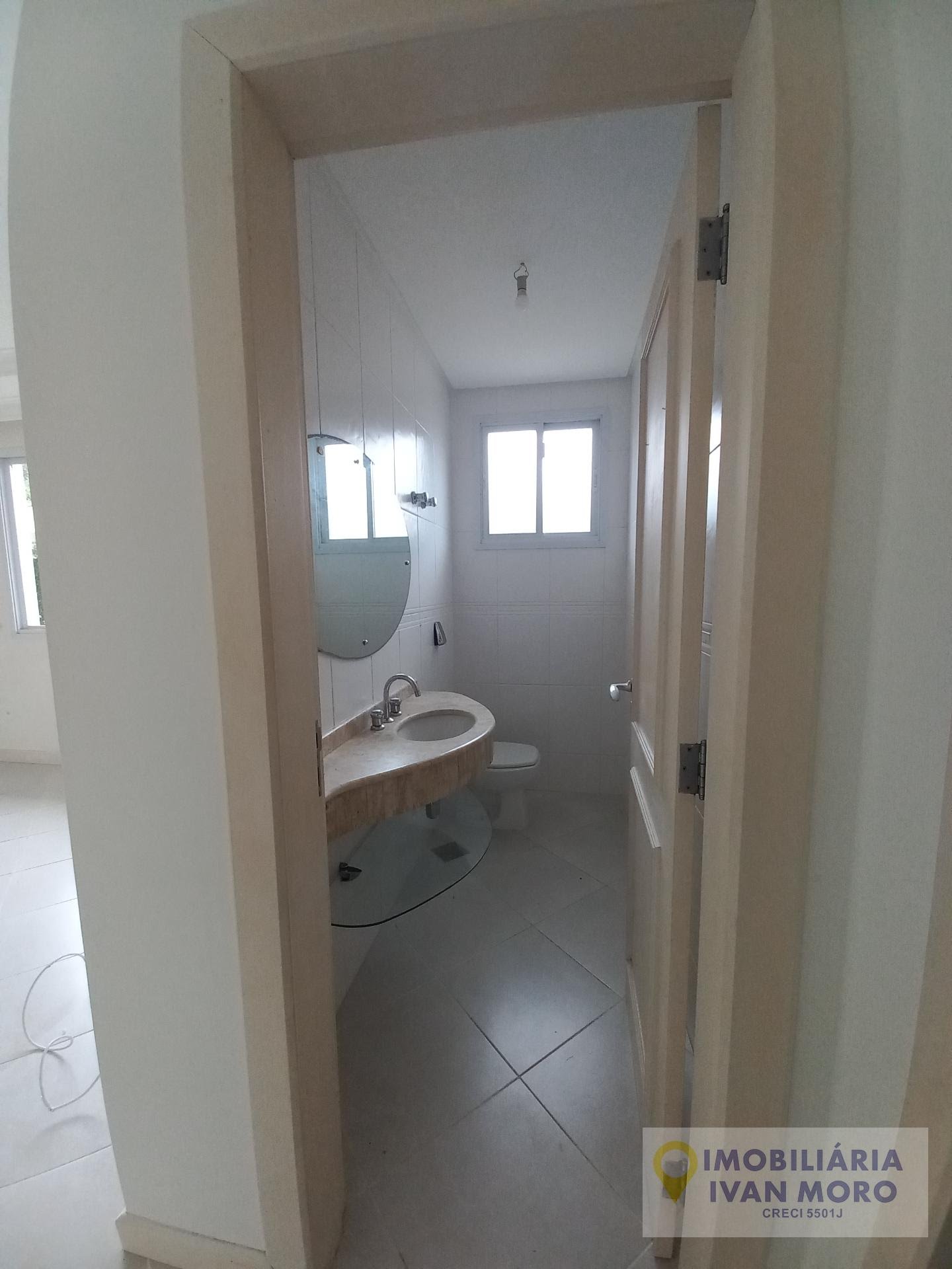 Casa à venda com 5 quartos, 3 suítes, 2 vagas e 286m² no Jurerê, Florianópolis (SC) — foto 17 de 30