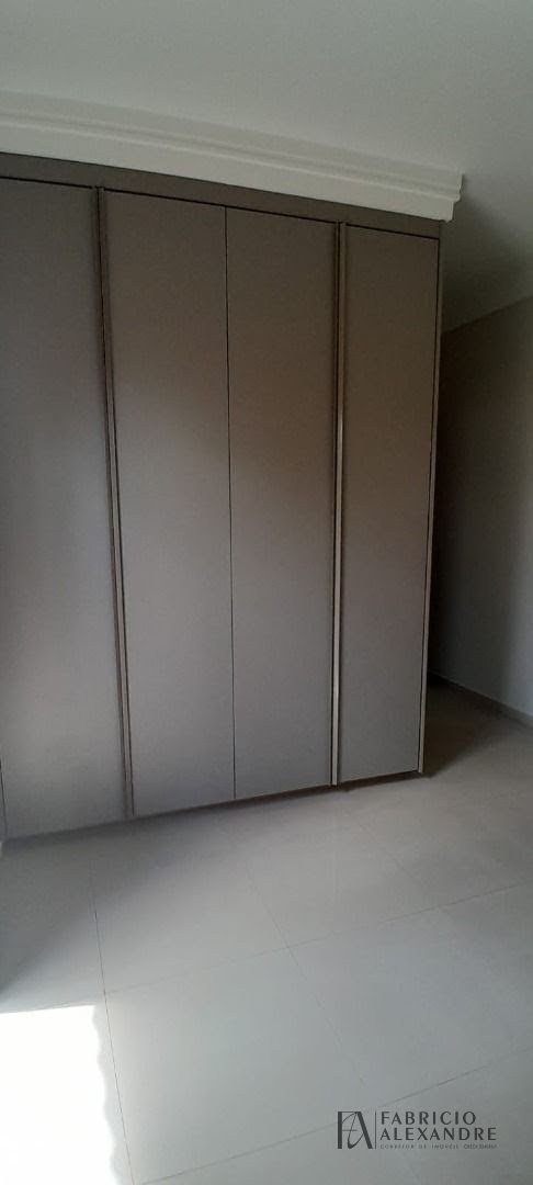 Casa à venda com 3 quartos, 3 suítes, 4 vagas e 215m² no Residencial Gaivota I, São José do Rio Preto (SP) — foto 29 de 30