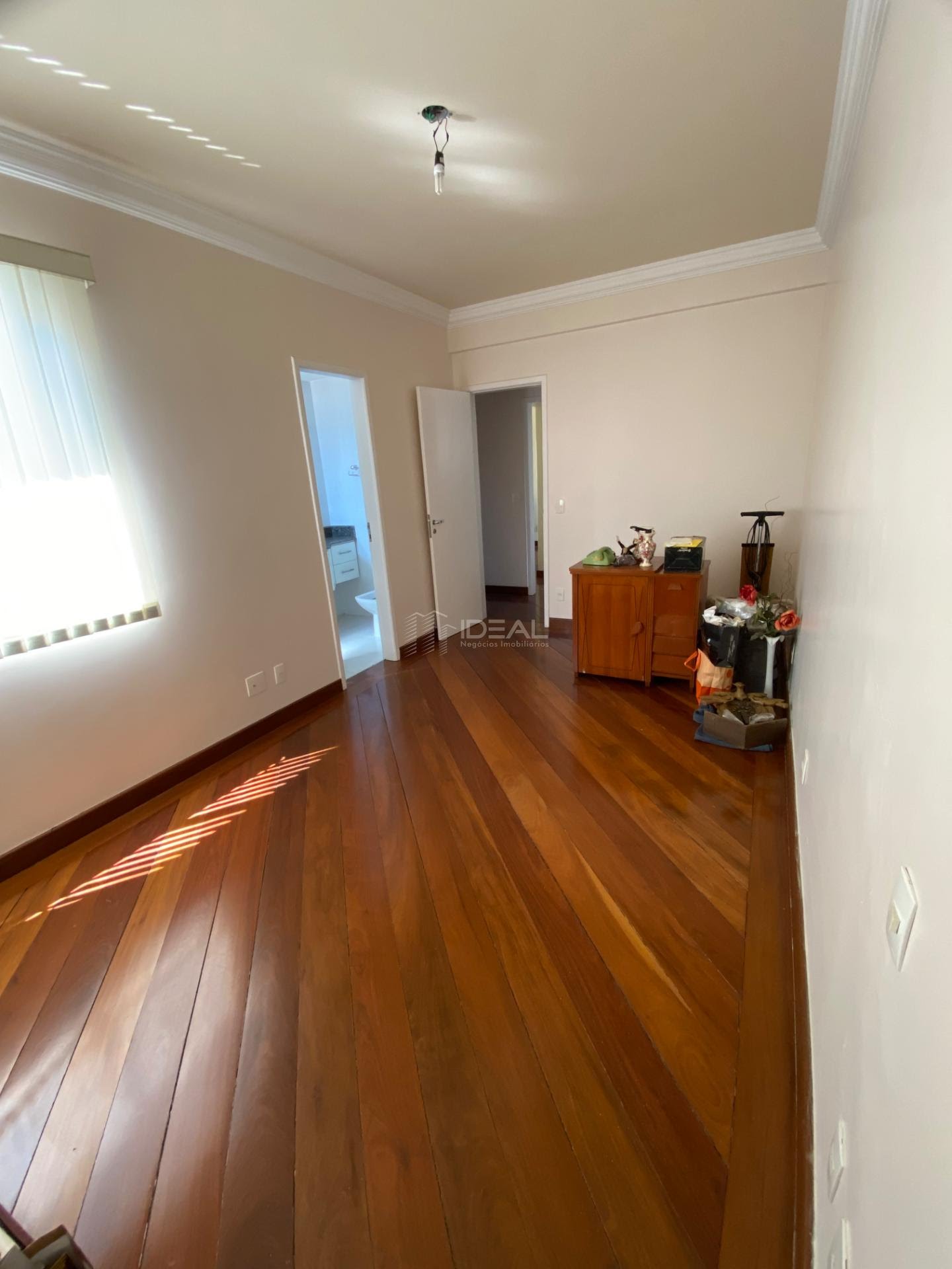 Apartamento à venda com 3 quartos, 2 suítes e 2 vagas no Pelinca, Campos dos Goytacazes (RJ) — foto 25 de 30