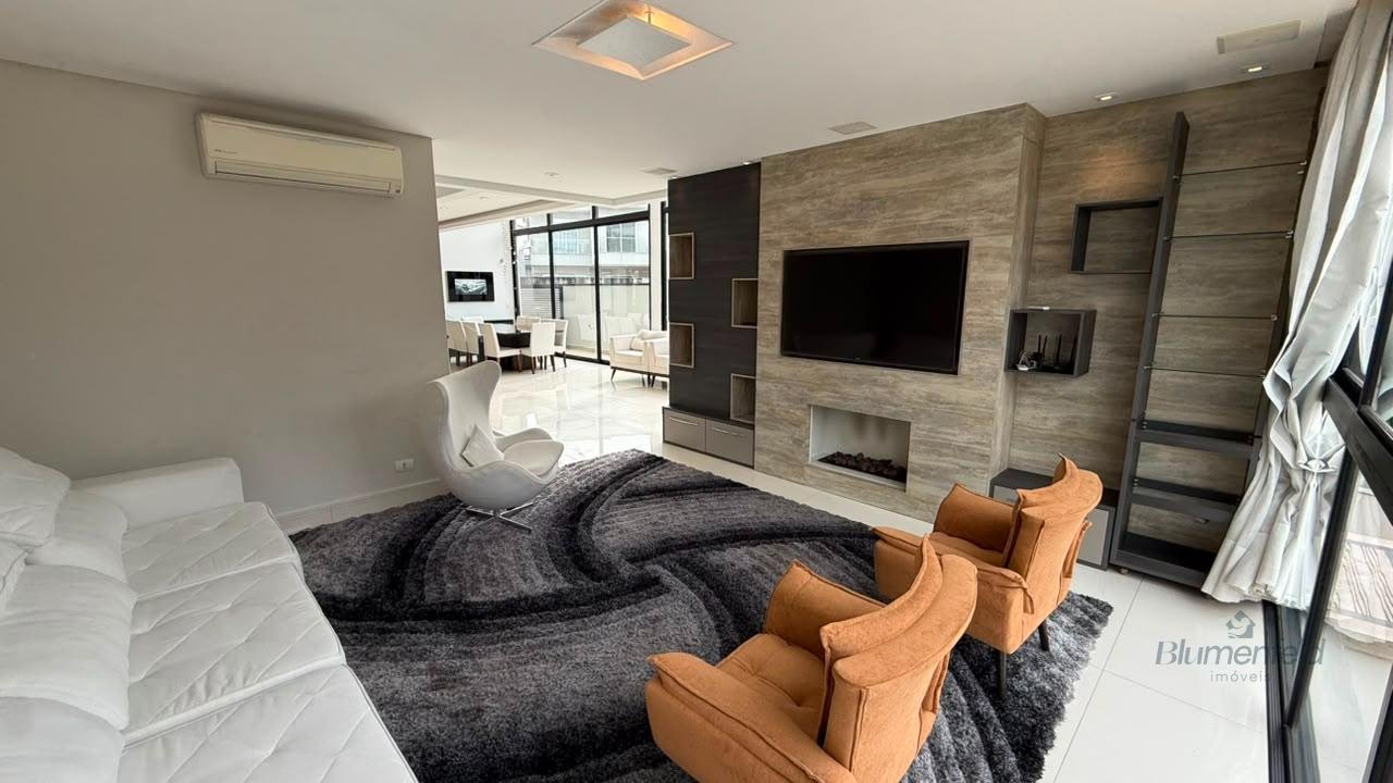 Casa à venda com 4 quartos, 4 suítes, 6 vagas e 370m² no Condomínio Real Park, Arujá (SP) — foto 9 de 30