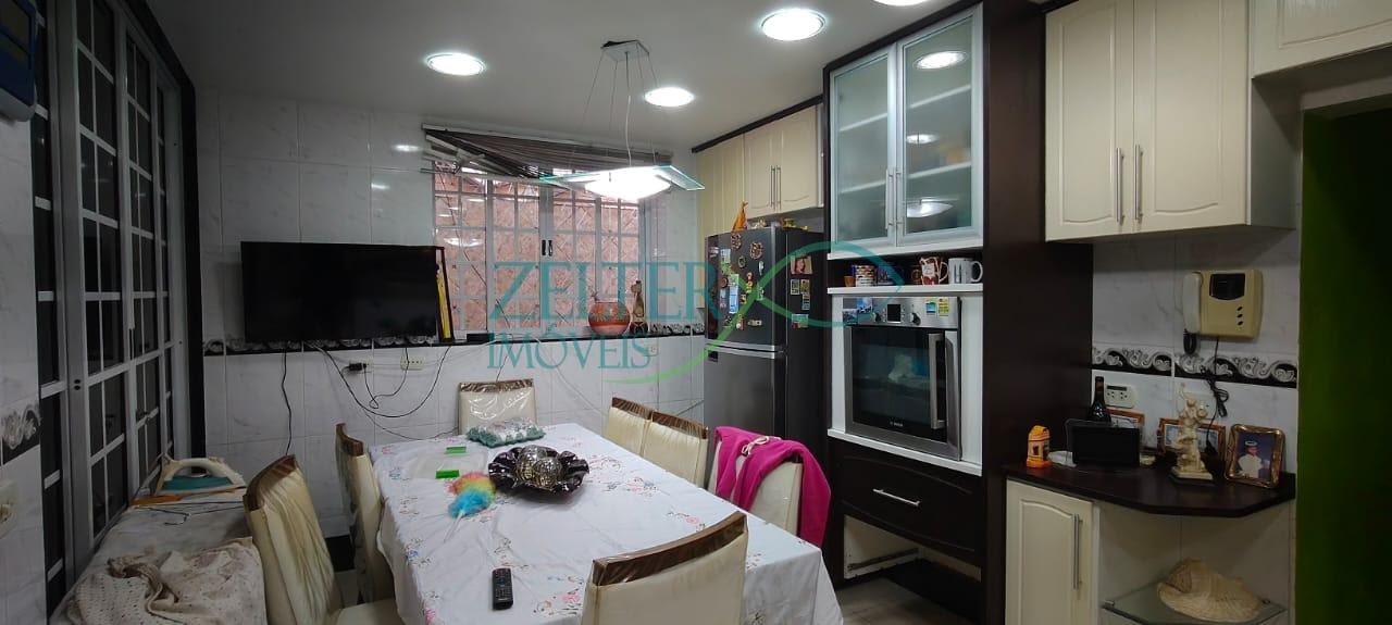 Casa à venda com 5 quartos, 3 suítes, 2 vagas e 140m² no Vila da Penha, Rio de Janeiro (RJ) — foto 20 de 30