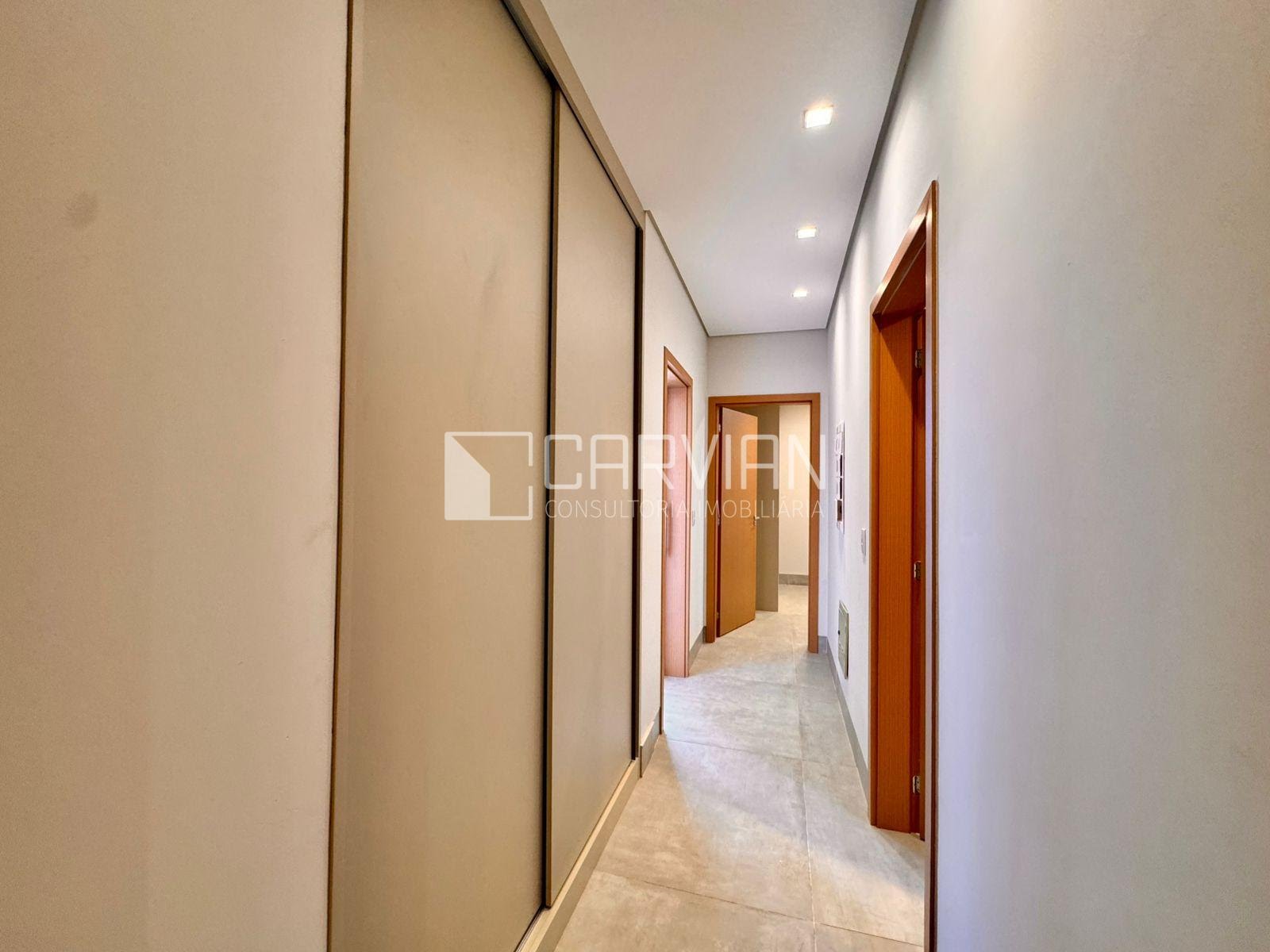 Casa à venda com 3 quartos, 3 suítes, 4 vagas e 229m² no Residencial Alto do Castelo, Ribeirão Preto (SP) — foto 26 de 29