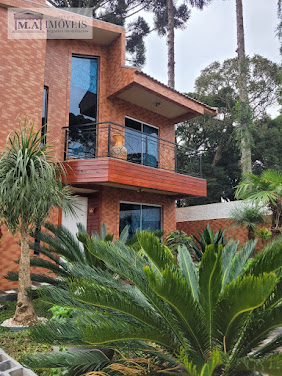 Casa Sobrado em Ganchinho  -  Curitiba