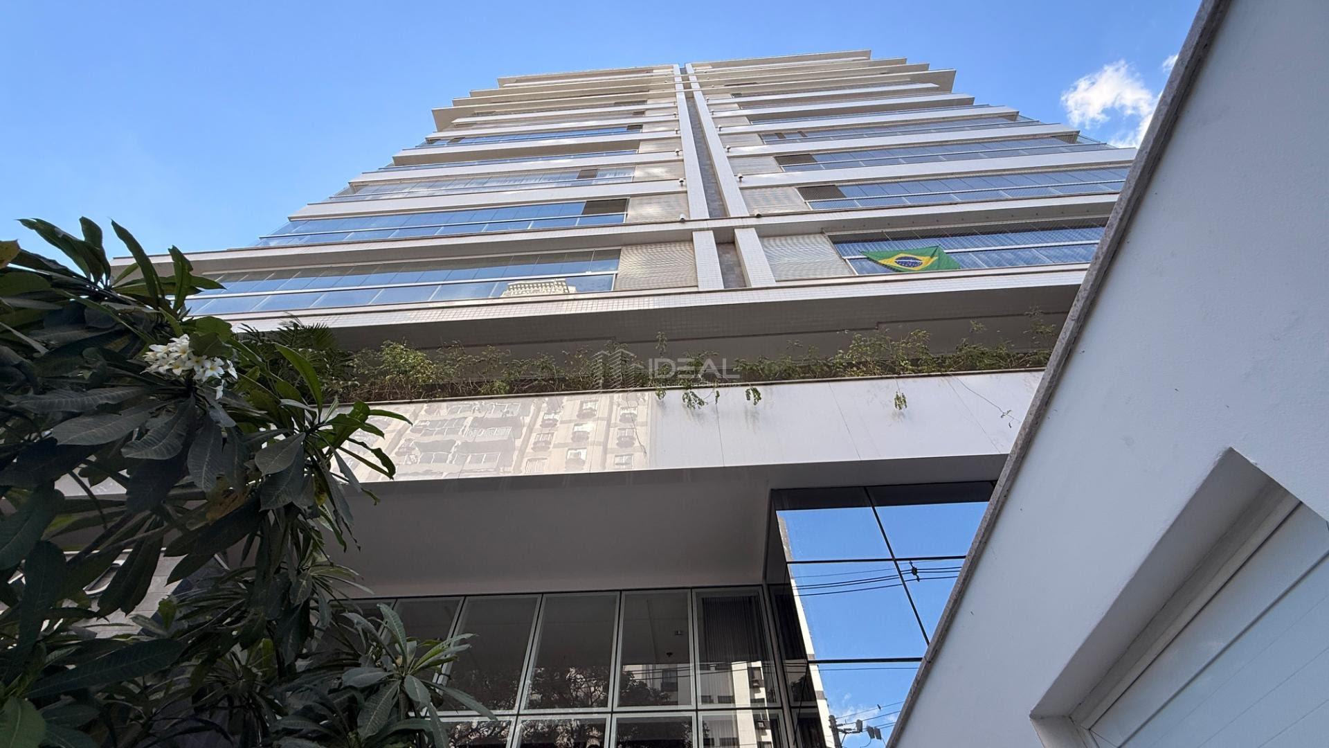 Apartamento à venda com 2 quartos, 1 suíte, 1 vaga e 71m² no Parque Avenida Pelinca, Campos dos Goytacazes (RJ) — foto 2 de 30