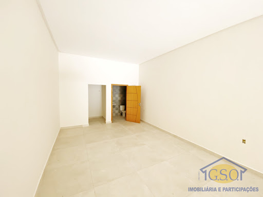 Loja/Salão em Parque Residencial Laranjeiras - Serra, ES