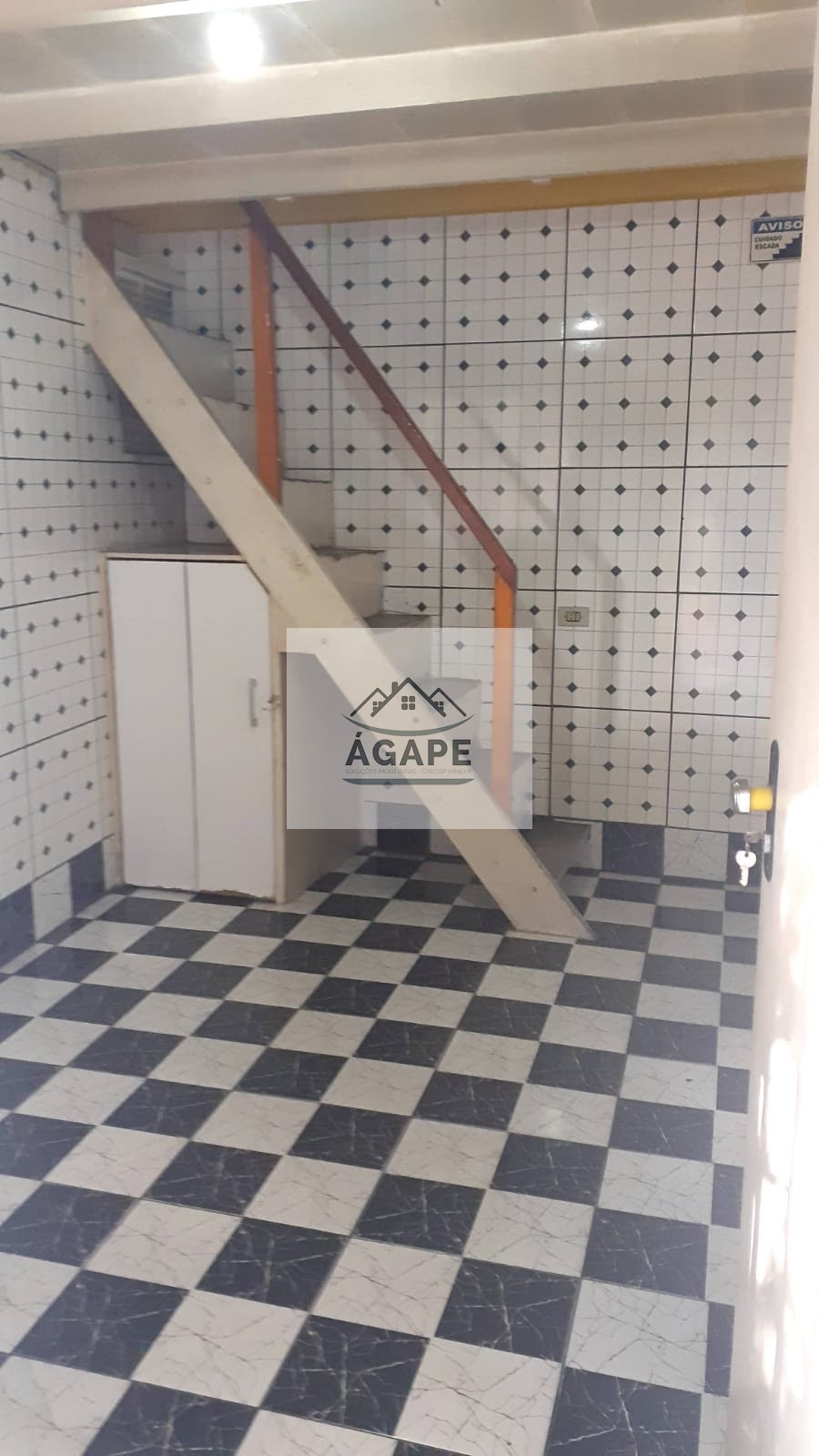 Casa à venda com 5 quartos, 5 banheiros, 1 vaga e 72m² no Jardim Saint Moritz, Taboão da Serra (SP) — foto 14 de 17