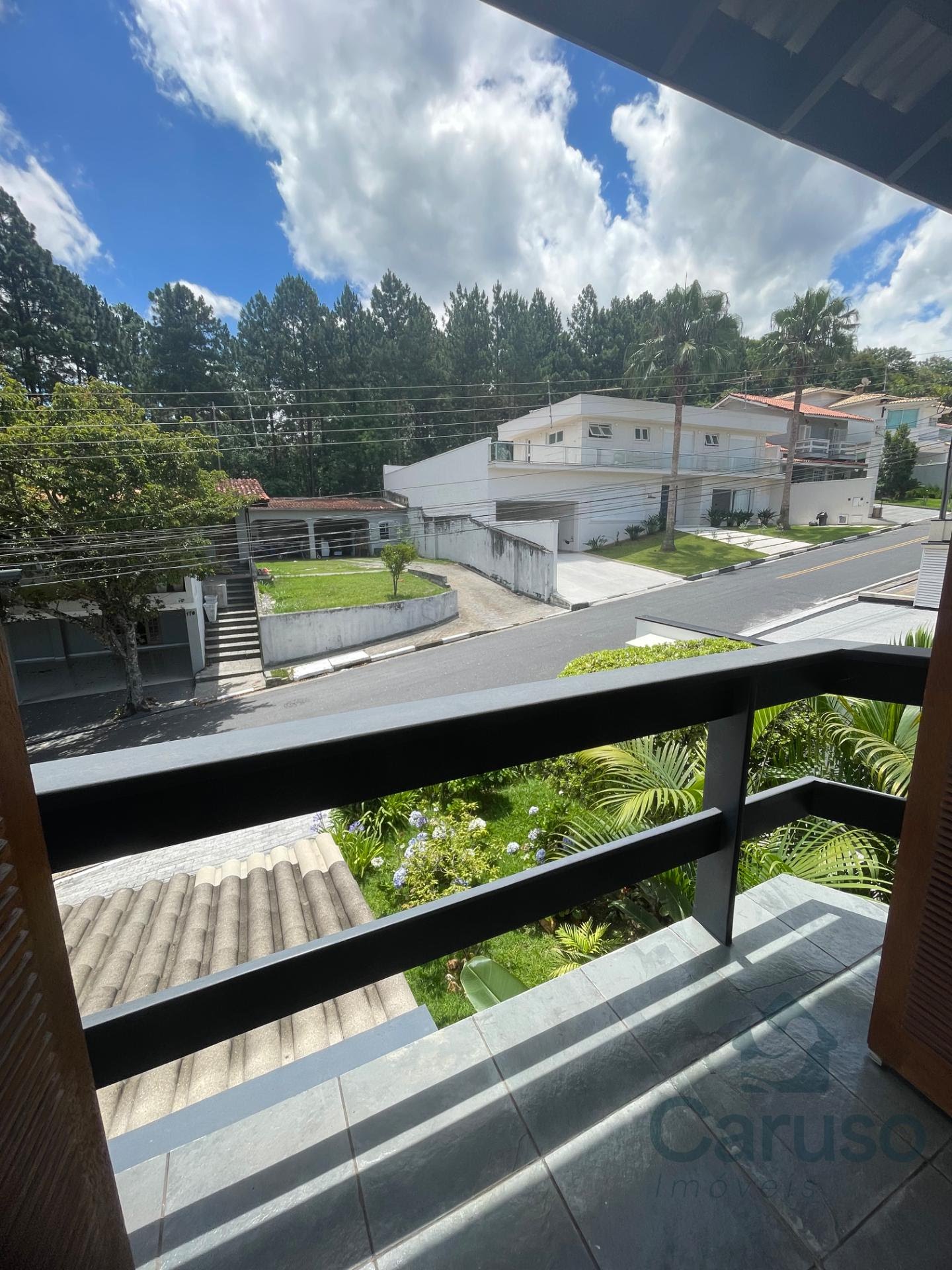 Casa à venda com 3 quartos, 1 suíte, 2 vagas e 267m² no Condomínio Arujazinho IV, Arujá (SP) — foto 19 de 29