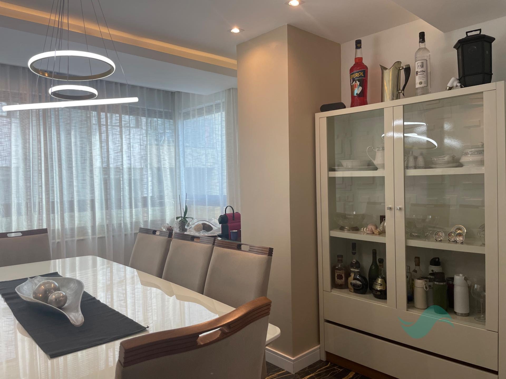 Cobertura à venda com 4 quartos, 4 suítes, 3 vagas e 300m² no Jurerê Internacional, Florianópolis (SC) — foto 2 de 18