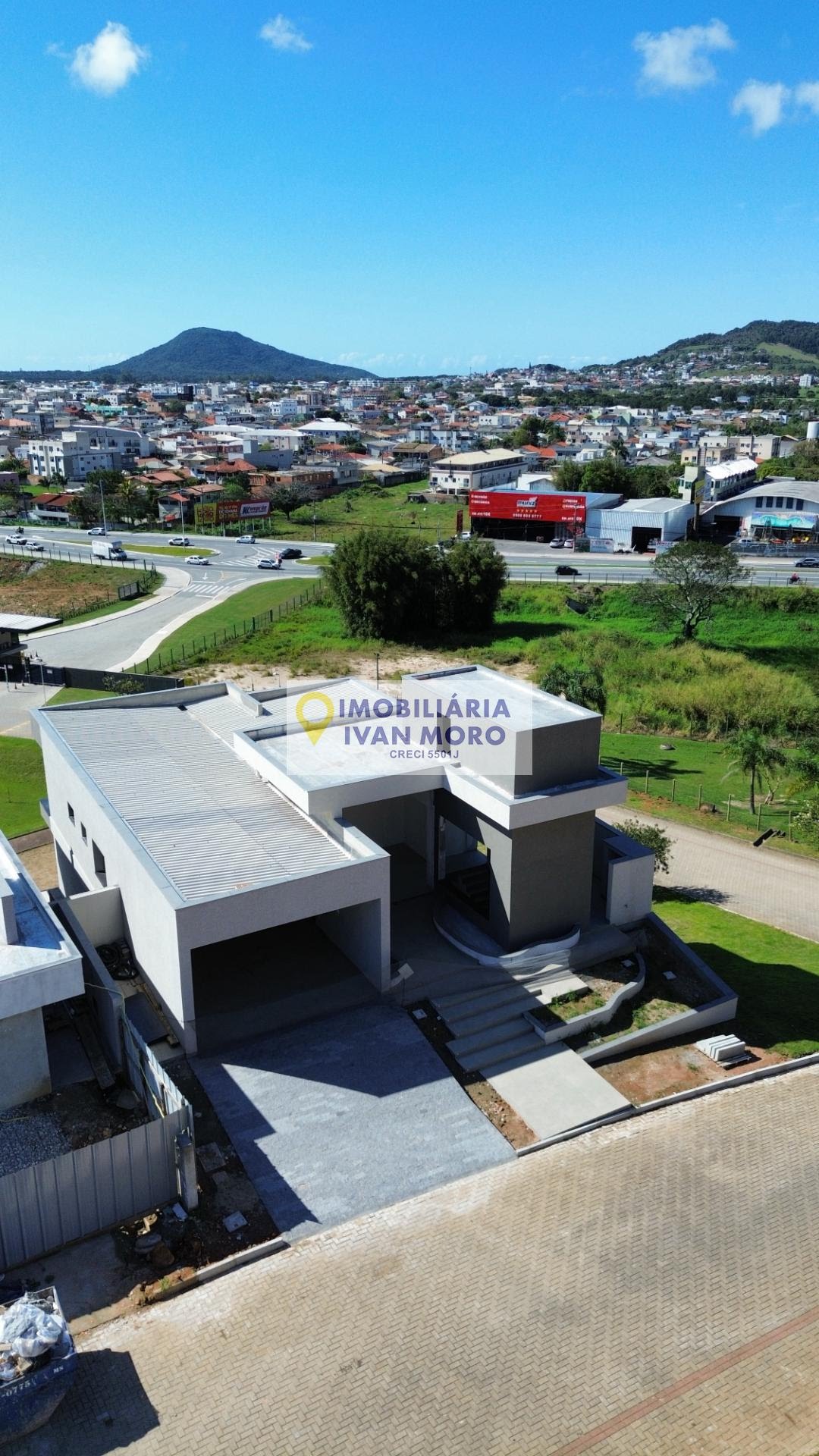 Casa à venda com 4 quartos, 4 suítes, 3 vagas e 551m² no Ingleses Norte, Florianópolis (SC) — foto 27 de 30