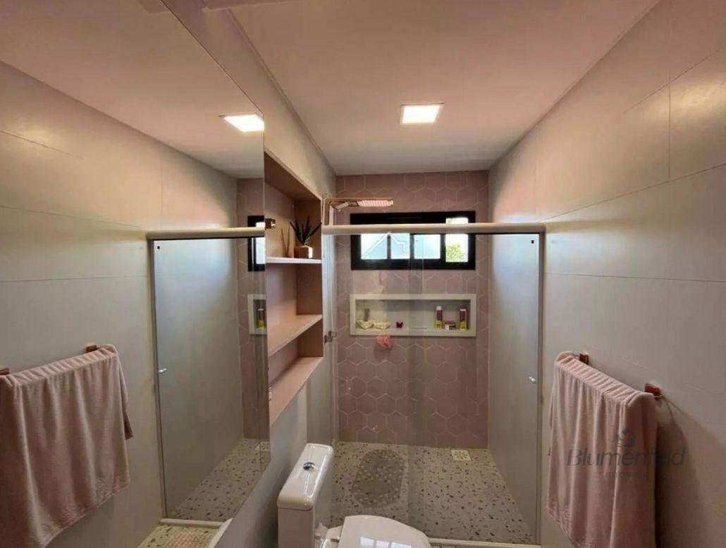 Casa à venda com 4 quartos, 3 suítes e 435m² no Condominio Arujazinho I II III, Arujá (SP) — foto 29 de 30