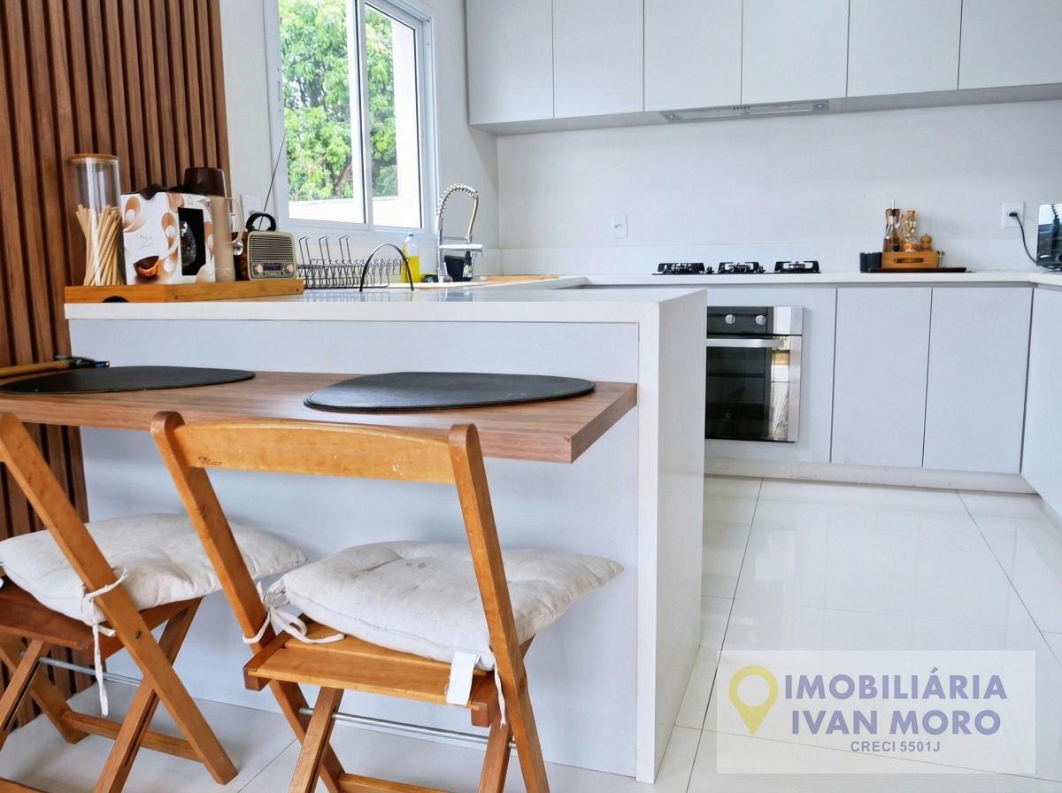 Casa à venda com 3 quartos, 3 suítes, 2 vagas e 126m² no Cachoeira do Bom Jesus, Florianópolis (SC) — foto 6 de 30