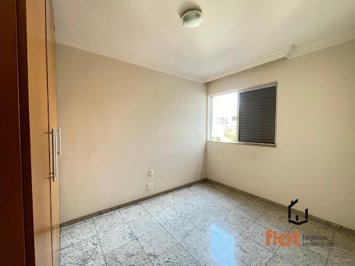 Apartamento à Venda no Centro de Pará de Minas, 2 Quartos, 100m²