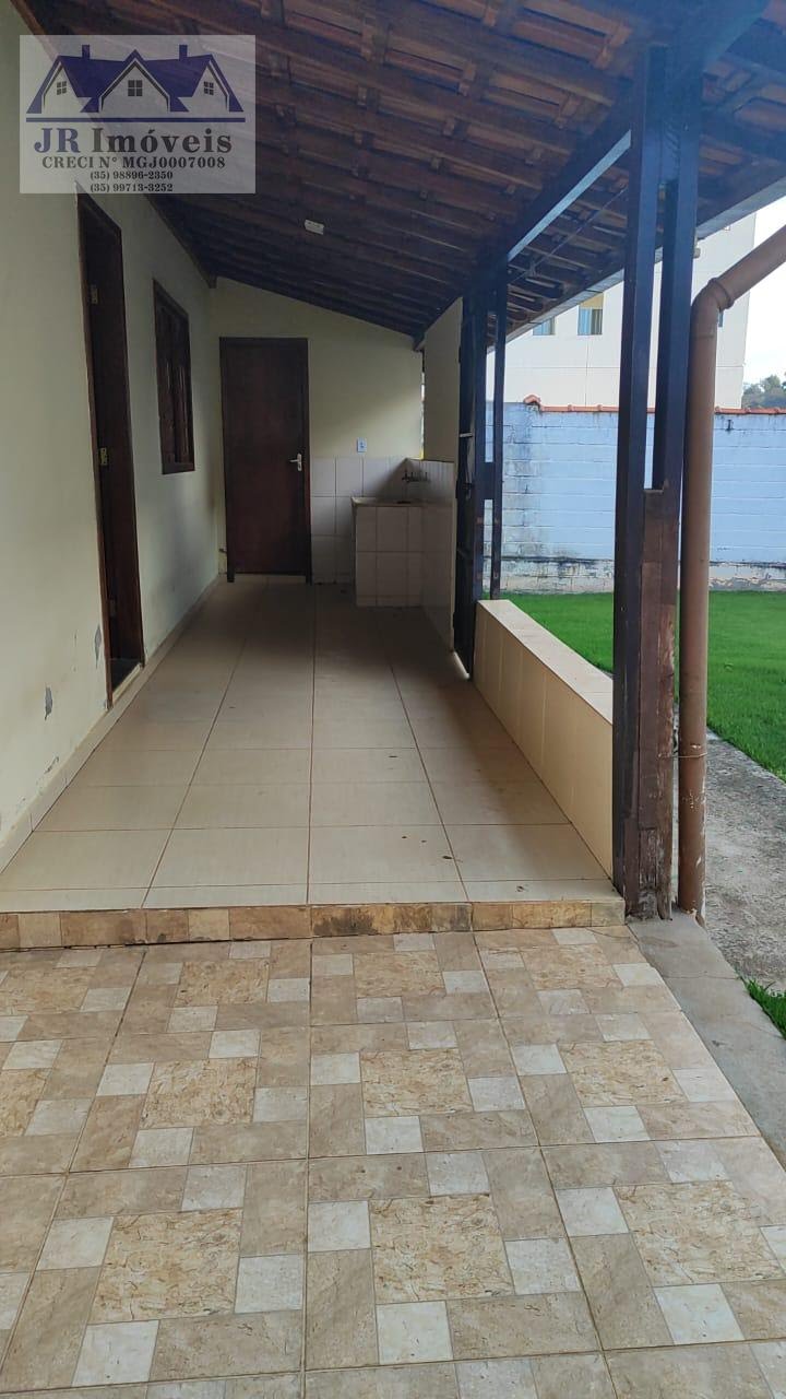 Casa à venda com 3 quartos, 2 banheiros, 3 vagas e 100m² no Centro, Piranguinho (MG) — foto 21 de 28