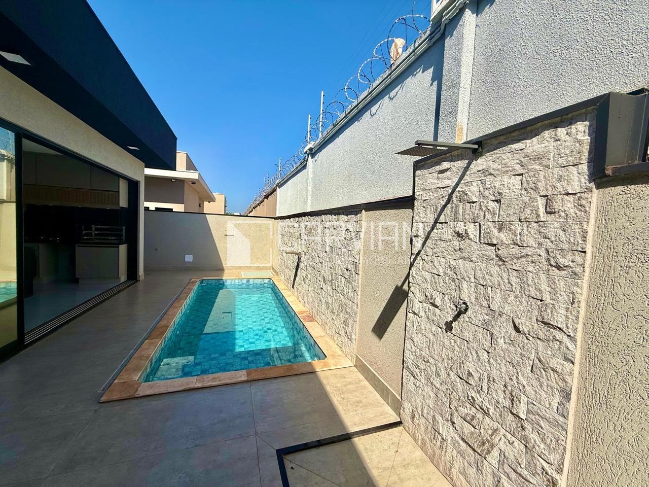 Casa à venda com 3 quartos, 3 suítes, 4 vagas e 162m² no Contorno Sul, Ribeirão Preto (SP) — foto 9 de 29