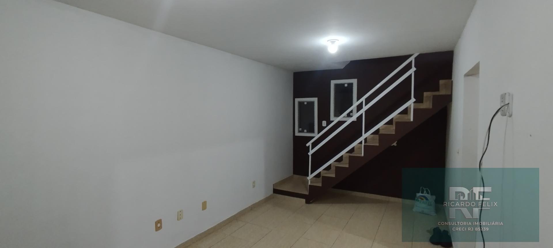 Casa à venda com 3 quartos, 1 suíte, 1 vaga e 100m² no Enseada das Gaivotas, Rio das Ostras (RJ) — foto 10 de 23