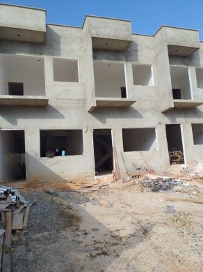 Casa à venda com 3 quartos, 3 banheiros e 85m² no Novo Centro, Santa Luzia — foto principal