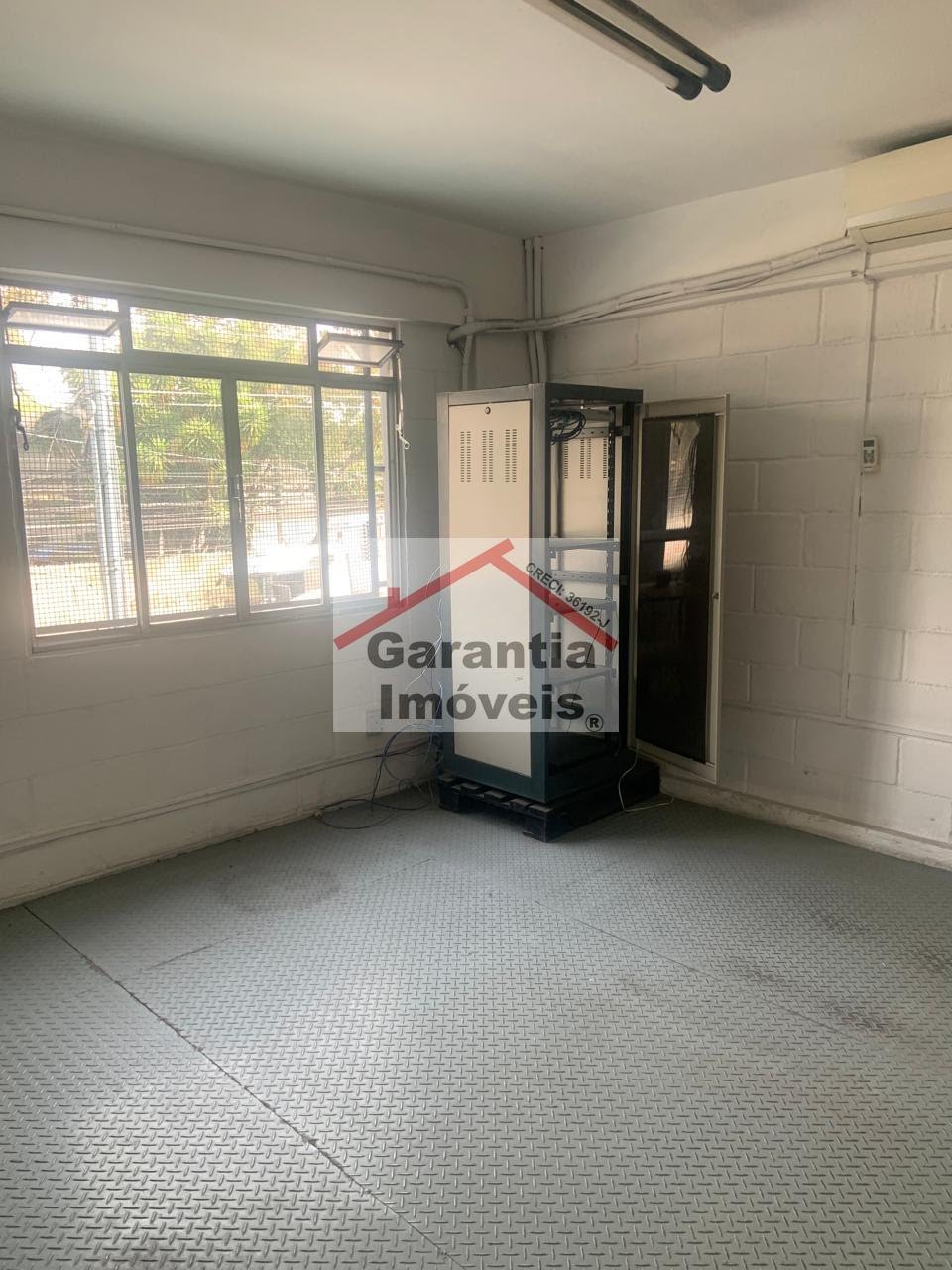 Comercial para alugar com 4 banheiros, 4 vagas e 500m² no Piratininga, Osasco (SP) — foto 22 de 30