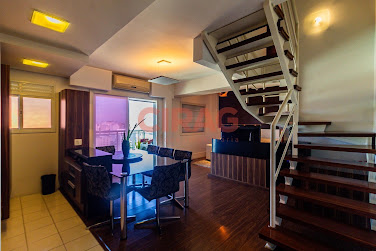 Apartamento/Duplex para Locação:  1 Dormitório, 01 suíte, 01 banheiro e 02 vagas de garagem em Cerqueira César.
