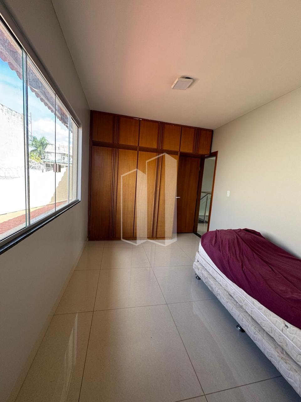 Casa à venda com 4 quartos, 2 suítes, 4 vagas e 260m² no Jardim América, Goiânia (GO) — foto 13 de 21
