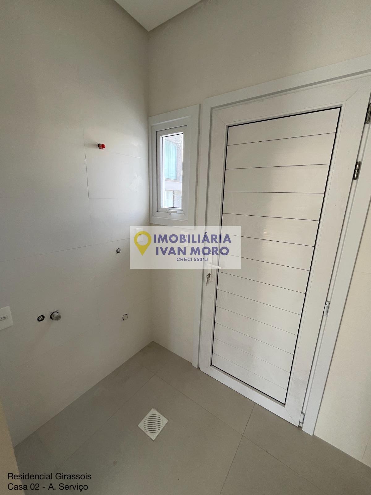 Casa à venda com 3 quartos, 3 suítes, 2 vagas e 199m² no Daniela, Florianópolis (SC) — foto 13 de 16