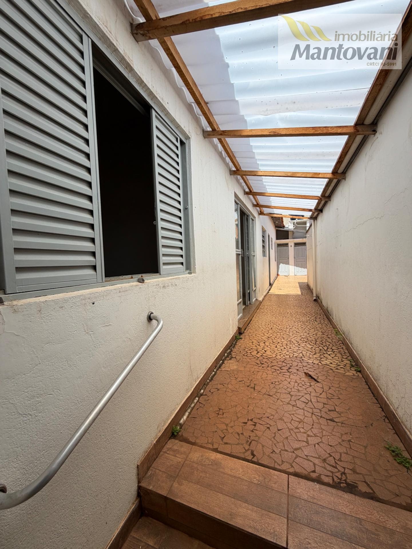 Casa à venda com 2 quartos, 1 banheiro e 1 vaga no Centro, Tatuí (SP) — foto 3 de 11