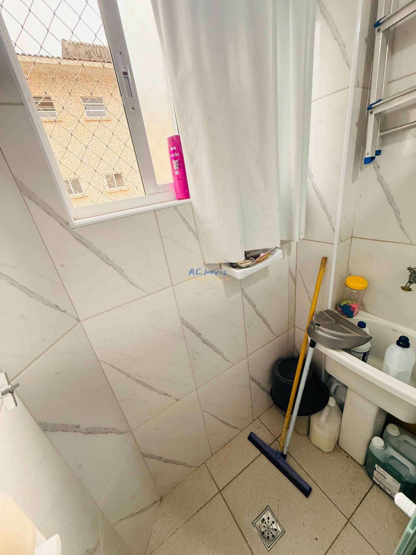 Apartamento à venda com 2 quartos, 1 banheiro e 52m² no Cidade Ocian, Praia Grande (SP) — foto 8 de 14