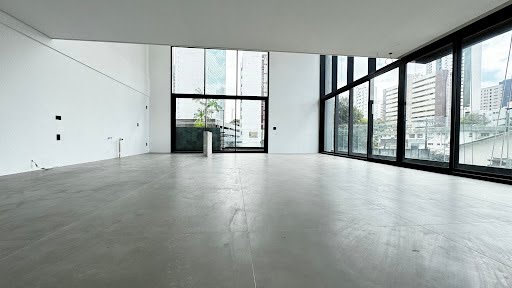 Apartamento à venda com 4 quartos, 4 suítes, 3 vagas e 271m² no Casa Forte, Recife (PE) — foto 5 de 29