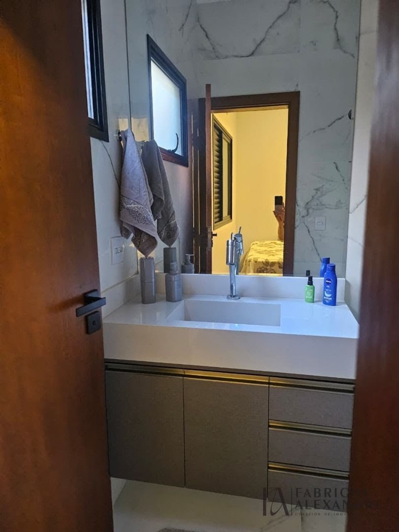 Casa à venda com 3 quartos, 3 suítes, 4 vagas e 172m² no Figueira II, São José do Rio Preto (SP) — foto 24 de 28