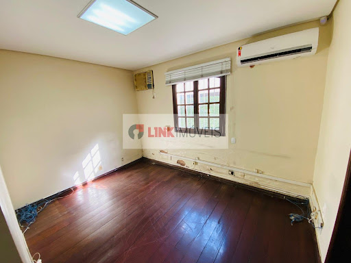 Casa Comercial para Alugar na Enseada do Suá, Vitória, 500m²