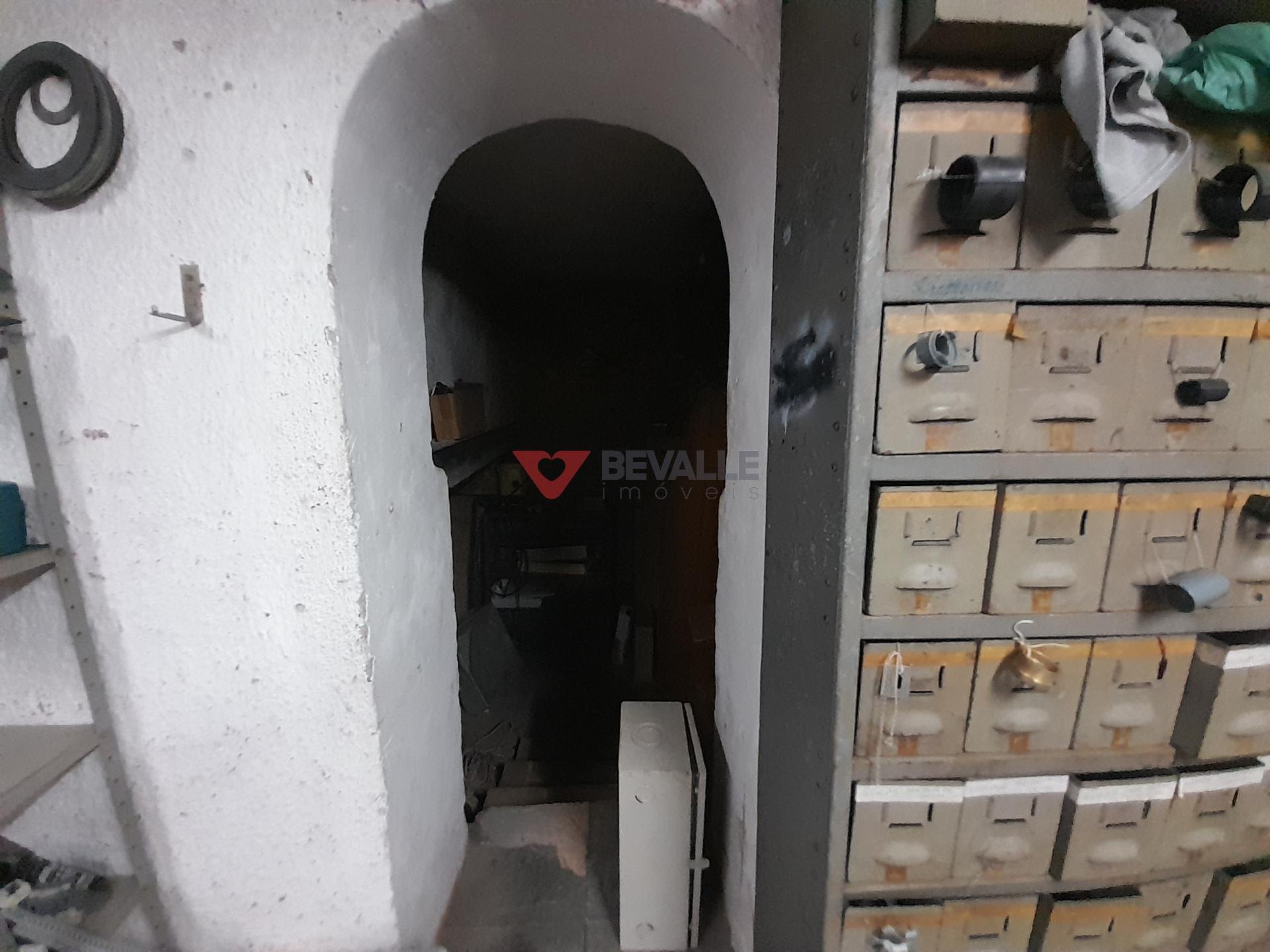 Comercial à venda com 4 banheiros, 2 vagas e 322m² no Imperial de São Cristóvão, Rio de Janeiro (RJ) — foto 22 de 24
